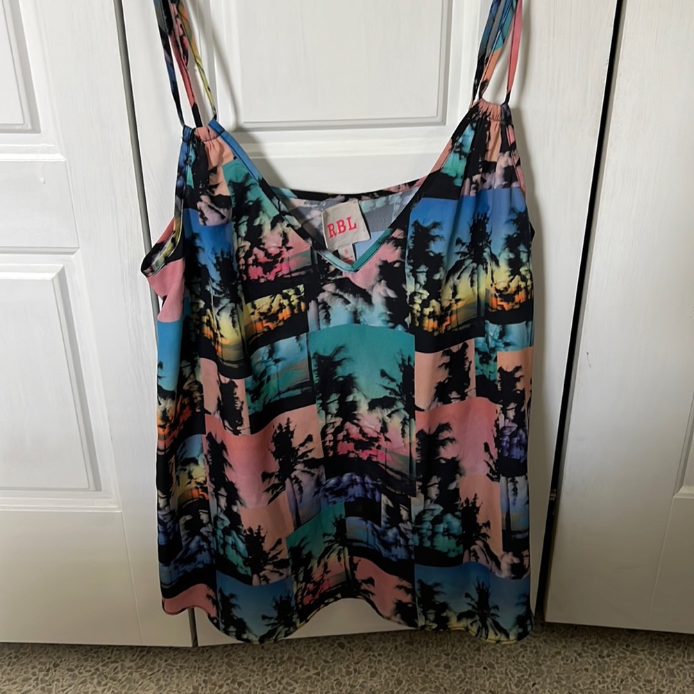 Retro Palm Tree Tank